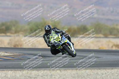 media/Dec-08-2024-CVMA (Sun) [[267e5a7075]]/Race 2-Amateur Supersport Open/